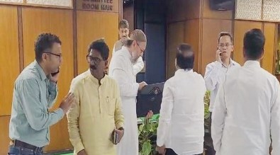 ਵਕਫ਼ (ਸੋਧ) ਬਿੱਲ 2024 ’ਤੇ ਚਰਚਾ ਲਈ ਸਾਂਝੀ ਸੰਸਦੀ ਕਮੇਟੀ ਦੀ ਮੀਟਿੰਗ ਰਹੀ ਬਾਈਕਾਟ ਨਾਲ ਭਰੀ