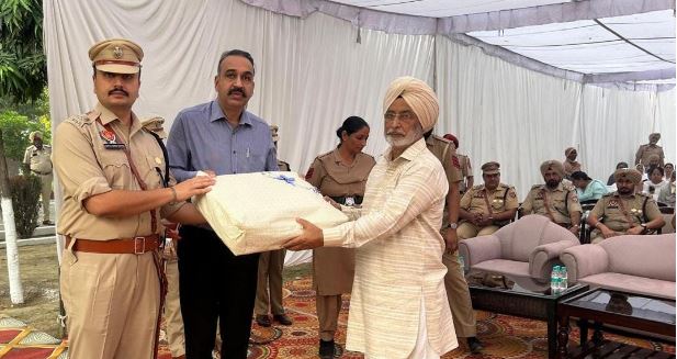 ਪੁਲਿਸ ਲਾਈਨ ਸੰਗਰੂਰ ਵਿਖੇ ਪੁਲਿਸ ਯਾਦਗਾਰੀ ਦਿਵਸ ਮੌਕੇ ਸ਼ਹੀਦਾਂ ਨੂੰ ਸ਼ਰਧਾਂਜਲੀਆਂ ਭੇਂਟ