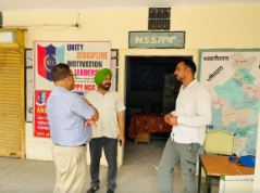 ਐਸ. ਡੀ. ਐਮ. ਪ੍ਰਮੋਦ ਸਿੰਗਲਾ ਨੇ ਪੋਲਿੰਗ ਸਟੇਸ਼ਨਾਂ ਵਿੱਚ ਲੱਗੇ ਸਪੈਸ਼ਲ ਕੈਂਪ ਦਾ ਜਾਇਜ਼ਾ ਲਿਆ