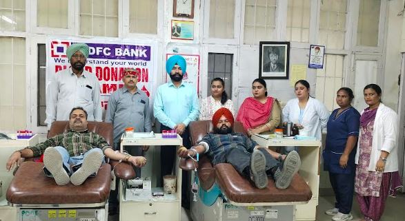 ਗੁਰੂ ਨਾਨਕ ਦੇਵ ਜੀ ਦੇ 555ਵੇਂ ਪ੍ਰਕਾਸ਼ ਦਿਹਾੜੇ ਨੂੰ ਸਮਰਪਿਤ ਕਲੱਬ ਨੇ ਲਾਇਆ ਖੂਨਦਾਨ ਕੈਂਪ