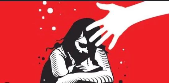 ਨਾਬਾਲਗ ਲੜਕੀ ਨਾਲ ਸਰੀਰਕ ਸਬੰਧ ਬਣਾਉਣ ਦੌਰਾਨ 41 ਸਾਲਾ ਵਿਅਕਤੀ ਦੀ ਮੌਤ ਹੋ ਜਾਣ ਤੇ ਮ੍ਰਿਤਕ ਵਿਅਕਤੀ ਖਿਲਾਫ ਪੁਲਸ ਨੇ ਕੀਤਾ ਪੋਕਸੋ ਐਕਟ ਤਹਿਤ ਕੇਸ ਦਰਜ