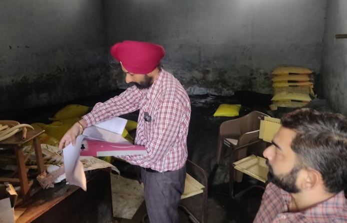 ਡੀ. ਏ. ਪੀ. ਦੀ ਨਿਰਵਿਘਨ ਸਪਲਾਈ ਲਈ ਜ਼ਿਲ੍ਹੇ ਅੰਦਰ 151 ਖੇਤੀਬਾੜੀ ਸਹਿਕਾਰੀ ਸਭਾਵਾਂ ਵਿੱਚ ਚੈਕਿੰਗ ਕੀਤੀ-ਸੰਗਰਾਮ ਸਿੰਘ ਸੰਧੂ