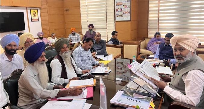 ਮੁਲਾਜਮ ਮੰਗਾਂ ਨੂੰ ਲੈ ਕੇ ਪੰਜਾਬ ਸਟੇਟ ਕਰਮਚਾਰੀ ਦਲ ਦੀ ਹੋਈ ਪੰਜਾਬ ਦੇ ਖਜਾਨਾ ਮੰਤਰੀ ਹਰਪਾਲ ਸਿੰਘ ਚੀਮਾ ਨਾਲ ਮੀਟਿੰਗ