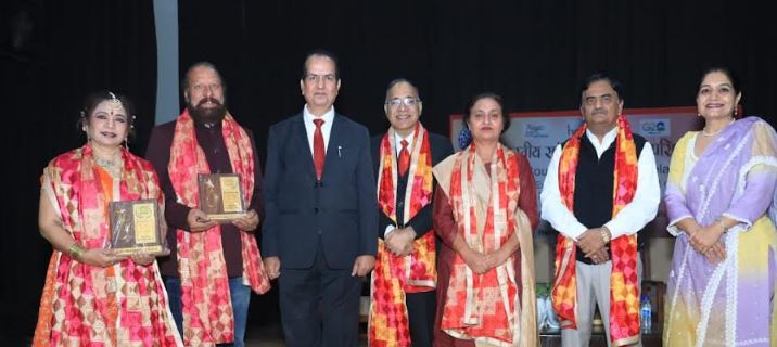 ਪੰਜਾਬੀ ਯੂਨੀਵਰਸਿਟੀ ਕੈੰਪਸ ਵਿਖੇ ਵਿਦੇਸ਼ੀ ਵਿਦਿਆਰਥੀਆਂ ਨੇ ਦਿੱਤੀਆਂ ਸ਼ਾਨਦਾਰ ਕਲਾਤਮਿਕ ਪੇਸ਼ਕਾਰੀਆਂ