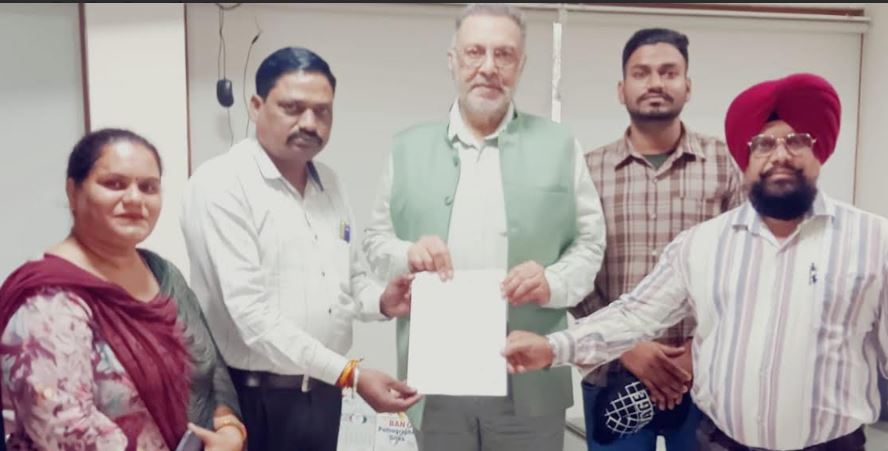 ਮਲਟੀਟਾਸਕ ਵਰਕਰਾਂ ਦੇ ਵਫ਼ਦ ਨੇ ਕੀਤੀ ਸਿਹਤ ਮੰਤਰੀ ਪੰਜਾਬ ਨਾਲ ਮੁਲਾਕਾਤ