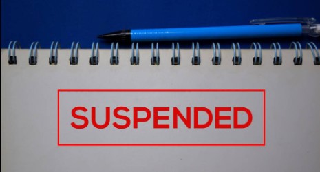 ਦੋ ਨੰਬਰਦਾਰਾਂ ਨੂੰ ਪਰਾਲੀ ਨੂੰ ਅੱਗ ਲਾਉਣ ਤੇ ਡੀ. ਸੀ. ਨੇ ਕੀਤਾ ਮੁਅੱਤਲ