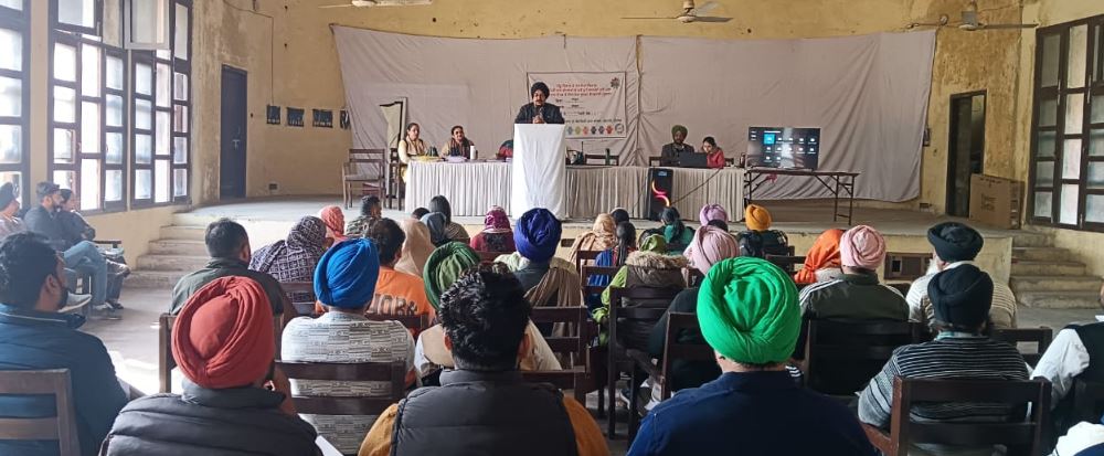 ਨਵ-ਨਿਯੁਕਤ ਸਰਪੰਚਾਂ ਅਤੇ ਪੰਚਾਂ ਨੂੰ ਪੰਚਾਇਤ ਦਾ ਕੰਮ ਸੁਚਾਰੂ ਢੰਗ ਨਾਲ ਚਲਾਉਣ ਲਈ ਸਿਖਲਾਈ ਕੈਂਪ ਜਾਰੀ