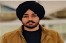 ਕੈਨੇਡਾ ਦੇ ਐਡਮਿੰਟਨ ਵਿਚ ਕਤਲ ਕੀਤੇ ਗਏ ਹਰਸ਼ਦੀਪ ਸਿੰਘ ਨੂੰ ਅੰਤਿਮ ਸਸਕਾਰ ਮੌਕੇ ਕੈਨੇਡਾ ਵਿਖੇ ਦਿੱਤਾ ਗਿਆ ਗਾਰਡ ਆਫ ਆਨਰ