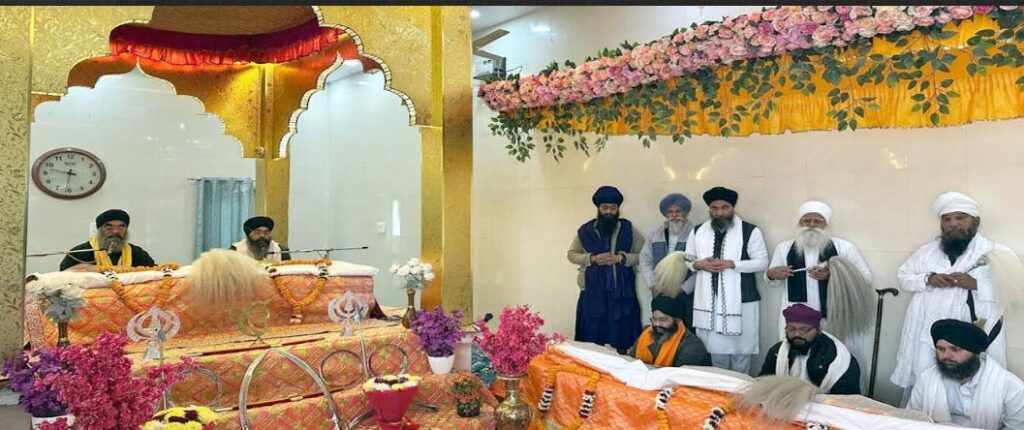 ਬਾਬਾ ਗੁਰਬਚਨ ਸਿੰਘ ਕਾਲੀ ਕੰਬਲੀ ਵਾਲਿਆਂ ਦੀ 24ਵੀਂ ਸਾਲਾਨਾ ਬਰਸੀ ਨੂੰ ਸਮਰਪਿਤ ਸ੍ਰੀ ਅਖੰਡ ਪਾਠ ਸਾਹਿਬ ਦੀ ਲੜੀ ਆਰੰਭ