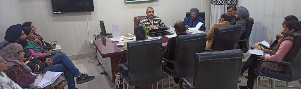 ਵੱਧ ਤੋਂ ਵੱਧ ਲੋਕਾਂ ਨੂੰ ਅੱਖਾਂ ਦਾਨ ਕਰਨ ਲਈ ਪ੍ਰੇਰਿਤ ਕੀਤਾ ਜਾਵੇ : ਸਿਵਲ ਸਰਜਨ ਡਾ. ਜਤਿੰਦਰ ਕਾਂਸਲ