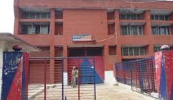 ਗੁਰਦਾਸਪੁਰ ਜੇਲ `ਚ ਆਪਸ ਵਿਚ ਭਿੜੇ ਕੈਦੀ, ਸਿਰ `ਚ ਸੱਟ ਲੱਗਣ ਕਾਰਨ ਇਕ ਜ਼ਖ਼ਮੀ