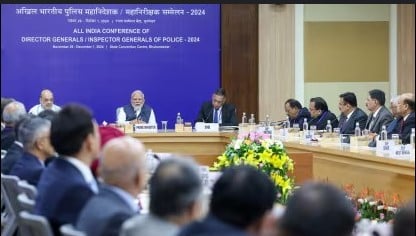 ਪੁਲਸ ਬਲ ਕੰਮ ਦਾ ਬੋਝ ਘਟਾਉਣ ਲਈ ਤਕਨਾਲੋਜੀ ਵਰਤਣ : ਮੋਦੀ