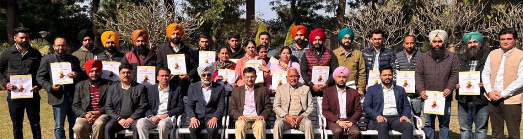 ਬਰਿੰਦਰ ਕੁਮਾਰ ਗੋਇਲ ਨੇ ਭੂਮੀ ਤੇ ਜਲ ਸੰਭਾਲ ਵਿਭਾਗ ਦੇ 21 ਨਵ ਨਿਯੁਕਤ ਉਮੀਦਵਾਰਾਂ ਨੂੰ ਸੌਂਪੇ ਨਿਯੁਕਤੀ ਪੱਤਰ