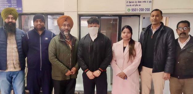 ਪੰਜਾਬ ਵਿਜੀਲੈਂਸ ਨੇ ਨਿਜੀ ਸੁਰੱਖਿਆ ਗਾਰਡ ਨੂੰ ਕੀਤਾ 10 ਹਜ਼ਾਰ ਰੁਪਏ ਰਿਸ਼ਵਤ ਲੈਂਦਿਆਂ ਗ੍ਰਿਫ਼ਤਾਰ