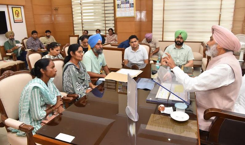ਵਿੱਤਮੰਤਰੀ ਹਰਪਾਲ ਸਿੰਘ ਚੀਮਾ ਵੱਲੋਂ ਮੁਲਾਜ਼ਮ ਯੂਨੀਅਨਾਂ ਨਾਲ 3 ਘੰਟੇ ਮੀਟਿੰਗਾਂ