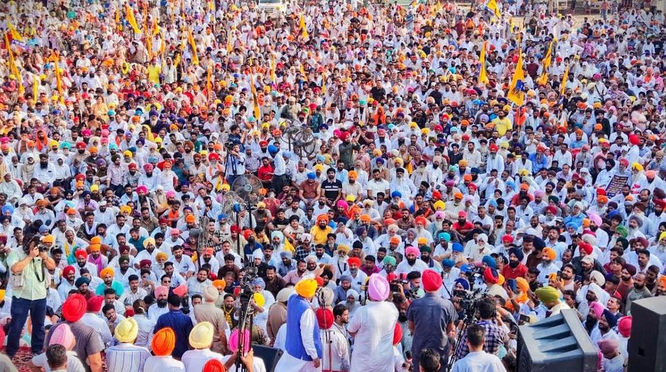 ਪੰਜਾਬ ਨੂੰ ਲੁੱਟਣ ਲਈ ਭਾਜਪਾ ਨਾਲ ਨਾਪਾਕ ਗਠਜੋੜ ਕਰਨ ਵਾਸਤੇ ਅਕਾਲੀ ਲੀਡਰਸ਼ਿਪ ਪੱਬਾਂ ਭਾਰ: ਮੁੱਖ ਮੰਤਰੀ