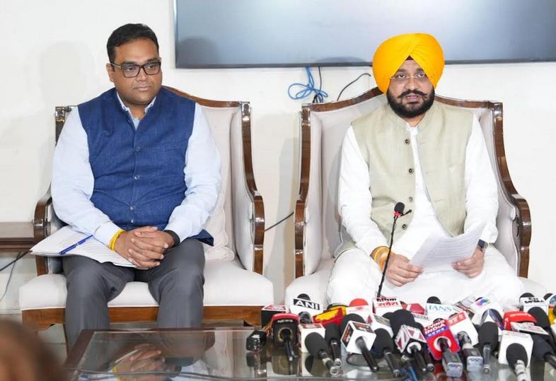 ਮਾਨ ਸਰਕਾਰ ਵੱਲੋਂ ਬਿਜਲੀ ਦੇ ਵੱਧ ਆਏ ਬਿੱਲਾਂ ਤੋਂ ਪ੍ਰਭਾਵਿਤ ਖਪਤਕਾਰਾਂ ਲਈ ਵੱਡੀ ਰਾਹਤ ਦਾ ਐਲਾਨ