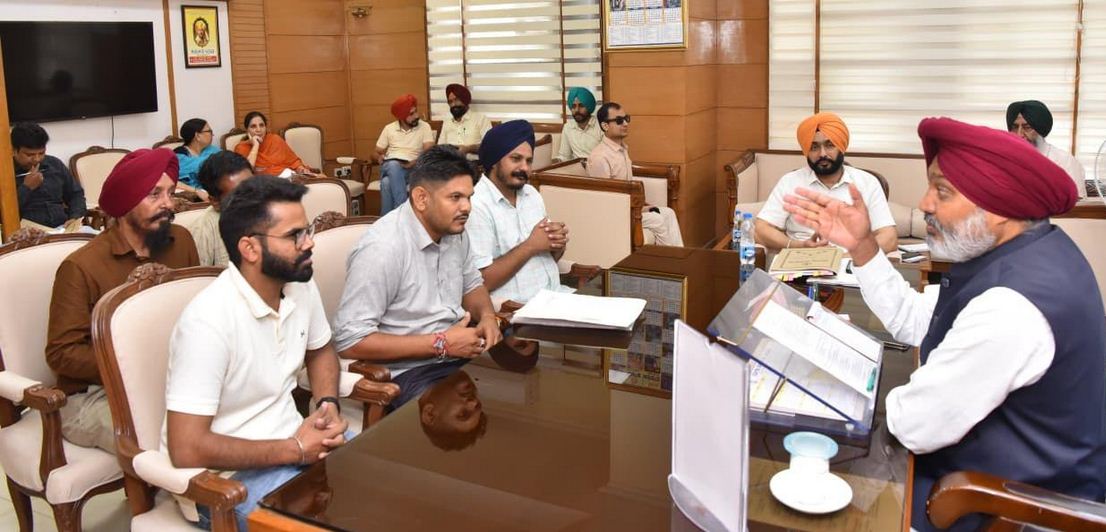 ਭਗਵੰਤ ਮਾਨ ਸਰਕਾਰ ਜਲਦ ਸ਼ੁਰੂ ਕਰੇਗੀ ਅਧਿਆਪਕਾਂ ਦੀ ਭਰਤੀ ਪ੍ਰਕਿਰਿਆ, ਛੇਤੀ ਹੀ ਮੰਗੀਆਂ ਜਾਣਗੀਆਂ ਅਰਜ਼ੀਆਂ: ਹਰਪਾਲ ਚੀਮਾ