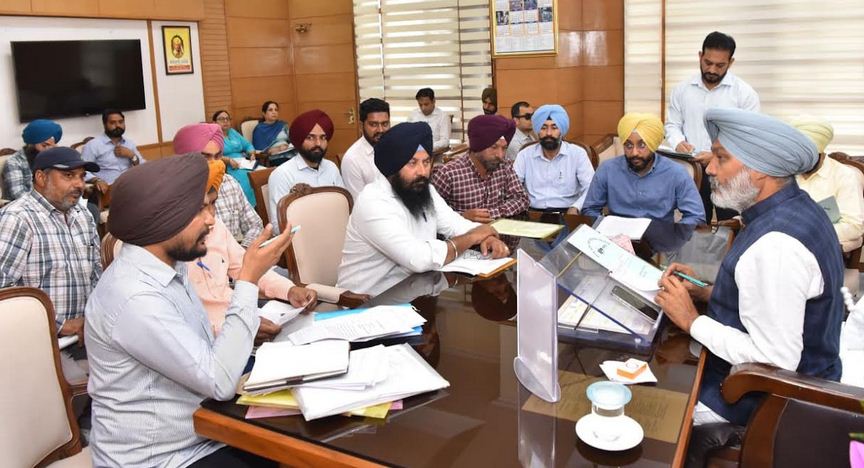 ਮਾਨ ਸਰਕਾਰ ਨੇ ਟਰਾਂਸਪੋਰਟ ਵਿਭਾਗ ਵਿੱਚ ਤਰਸ ਦੇ ਆਧਾਰ ‘ਤੇ 9 ਉਮੀਦਵਾਰਾਂ ਨੂੰ ਨਿਯੁਕਤੀ ਪੱਤਰ ਵੰਡੇ