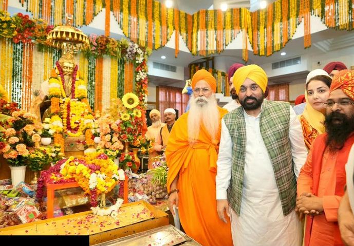 ਮਹਾਰਿਸ਼ੀ ਭਗਵਾਨ ਵਾਲਮੀਕਿ ਤੀਰਥ ਸਥਲ ਨੂੰ ਵਿਸ਼ਵ ਪੱਧਰੀ ਸੈਰ-ਸਪਾਟਾ ਸਥਾਨ ਵਜੋਂ ਵਿਕਸਤ ਕਰ ਰਹੇ ਹਾਂ: ਮੁੱਖ ਮੰਤਰੀ