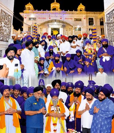 ਸ੍ਰੀ ਗੁਰੂ ਰਾਮਦਾਸ ਜੀ ਦੇ ਪ੍ਰਕਾਸ਼ ਪੁਰਬ ਨੂੰ ਸਮਰਪਿਤ ਔਰੰਗਾਬਾਦ ਦੀ ਧਰਤੀ ’ਤੇ ਖਾਲਸਾਈ ਜਾਹੋ-ਜਲਾਲ ਨਾਲ ਵਿਸ਼ਾਲ ਨਗਰ ਕੀਰਤਨ ਸਜਾਇਆ