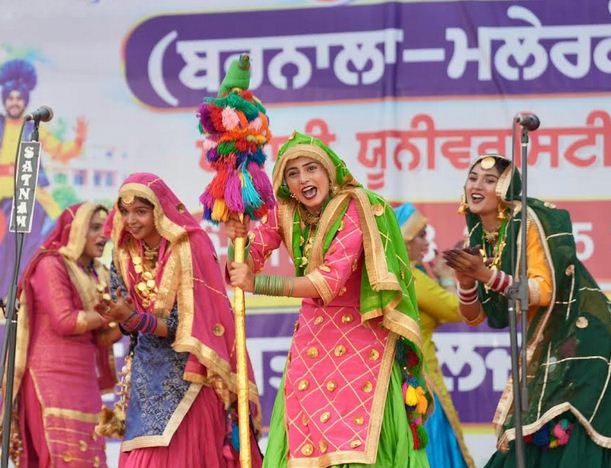 ਅਸੀਂ ਪੰਜਾਬ ਨੂੰ ਸਿੱਖਿਆ ਦੇ ਧੁਰੇ ਵਜੋਂ ਵਿਕਸਤ ਕਰ ਰਹੇ ਹਾਂ: ਮੁੱਖ ਮੰਤਰੀ ਭਗਵੰਤ ਸਿੰਘ ਮਾਨ