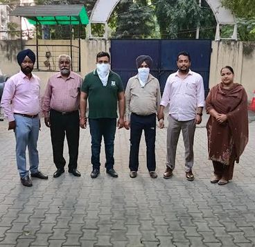 ਵਿਜੀਲੈਂਸ ਬਿਊਰੋ ਵੱਲੋਂ 4,000 ਰੁਪਏ ਦੀ ਰਿਸ਼ਵਤ ਲੈਂਦਾ ਪਟਵਾਰੀ ਅਤੇ ਉਸ ਦਾ ਏਜੰਟ ਰੰਗੇ ਹੱਥੀਂ ਕਾਬੂ